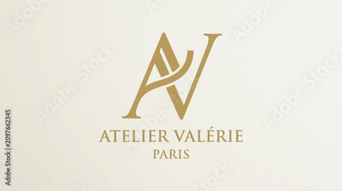 Cuadro en lienzo Atelier Valerie Paris luxury brand logo.