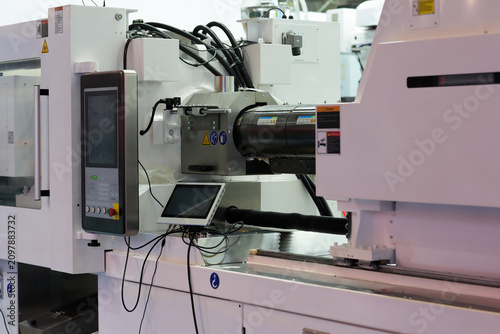 Photos electric plastic injection molding machine