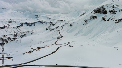 Bild auf Leinwand High mountain road in Austrian Alps
