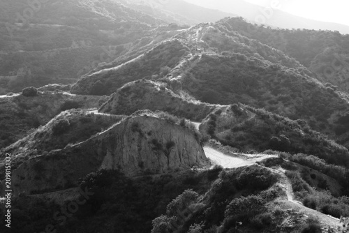 Konstfotografi Sunlit Ridge Road Through Corona Chaparral
