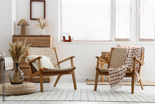 Boho chic living room inter...