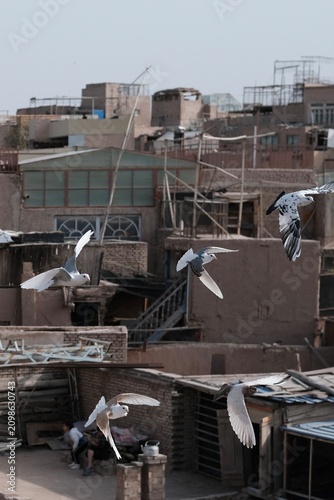 Bild auf Leinwand Rooftop life during COVID-19 lockdown, Kashgar Old City, Xinjiang, China