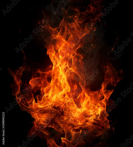 Foto Realistic Fire Flames Isolated on Black Background