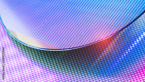 Photos blue silicon wafer for manufacturing semiconductor of integrated circuit