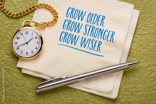 Obraz na plátně Grow Older