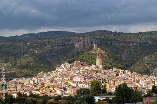 Canvas Print Jerica town with its bell tower and castle ruins