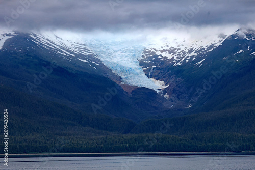 Billede på lærred A receding glacier in Southeast Alaska.