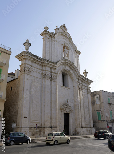 Foto San luigi church baroque architecture in bisceglie, puglia