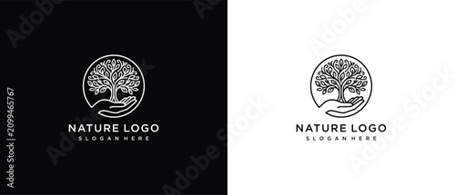 Fotografie Nature Logo Tree of Life in Hand