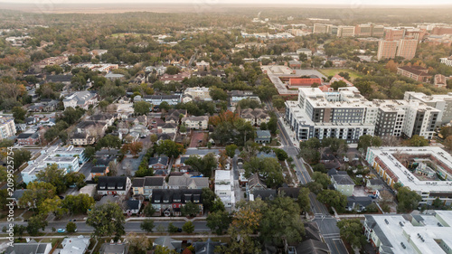 Cuadro en lienzo Aerial view of a neighborhood and buildings of downtown Gainesville, Florida, USA