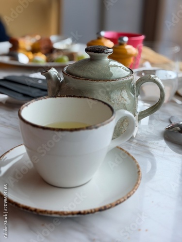 Cuadro en lienzo cup of tea and teapot