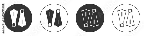 Fotografi Black Rubber flippers for swimming icon isolated on white background
