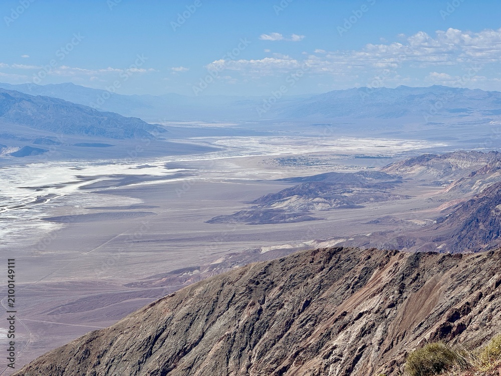 Fototapeta premium Lake Manly top view, Badwater Basin, Death Valley, California, USA
