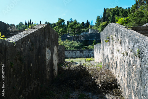 Canvastavla Partisan Memorial Cemetery – Yugoslav Modernist Memorial Spomenik in Mostar, Bos