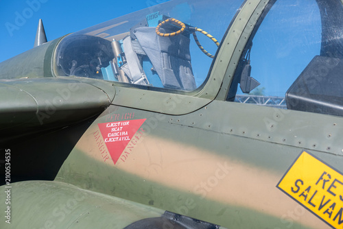 Canvastavla Detail of a fighter jet canopy and red warning triangle The Concept of air force