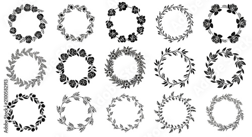 фотографія Collection of floral wreath designs with arranged four rows plain white backgrou