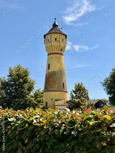 Fotografía Gelber Wasserturm in Kirchberg.