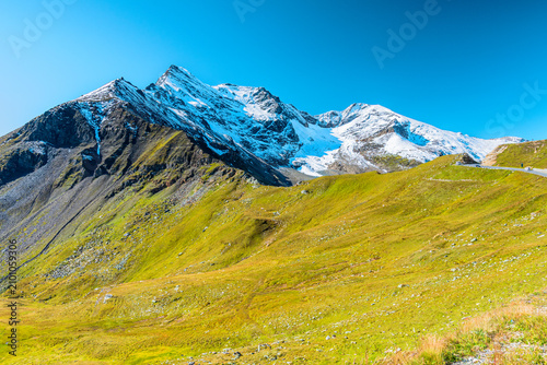 Photos Grossglockner snow peaks and green alpine meadows Austria