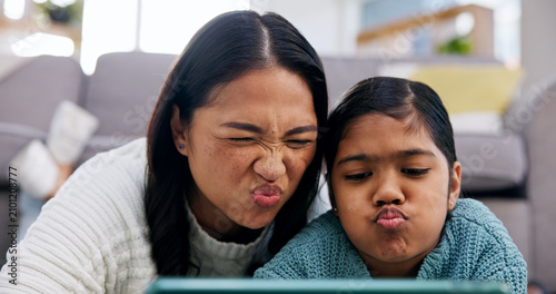 Принти на полотні Daughter, mother and selfie with tablet in living room of home for bonding or memories