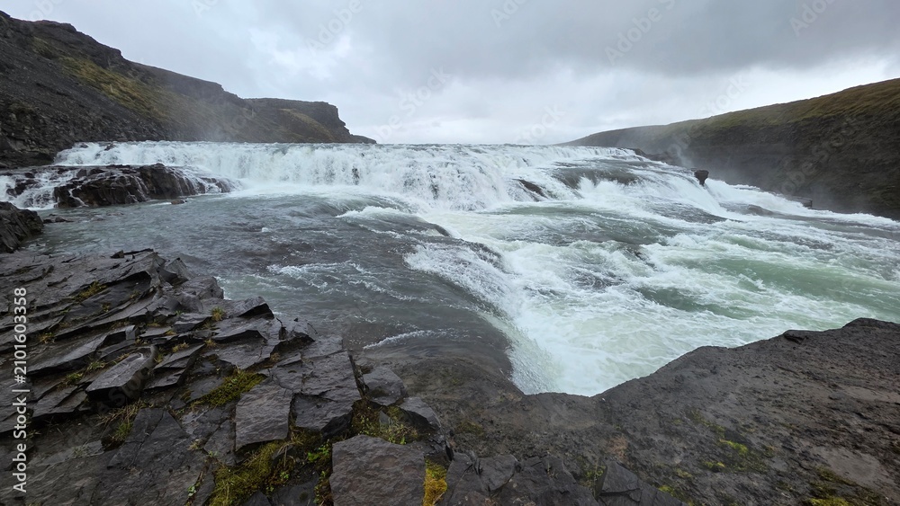 Fototapeta premium Gullfoss Waterfall and Golden Canyon Landscape in Iceland