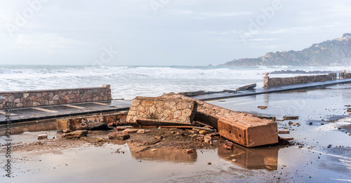 Canvastavla the aftermath of a powerful and devastating hurricane on a sea shore