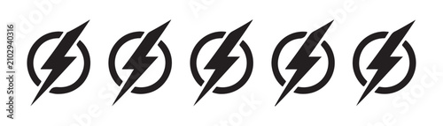 Cuadro en lienzo Five identical lightning bolt icons inside thin round frames on transparent background pattern