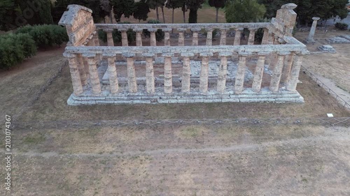 Vista aerea dei templi in una Agropoli di Paestum 