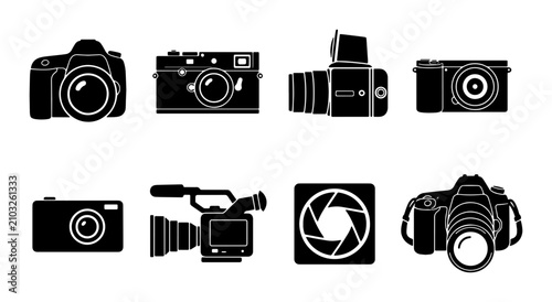 Fotografía Set of 8 Black Camera Icons, Photography Equipment Vector Graphics, Vintage and
