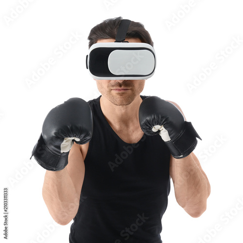 Sporty young man in VR glas...
