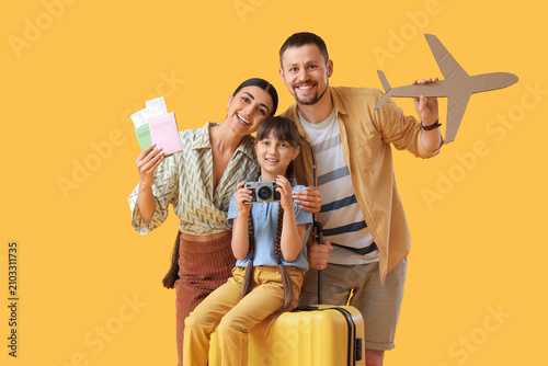 Family of tourists with pap...