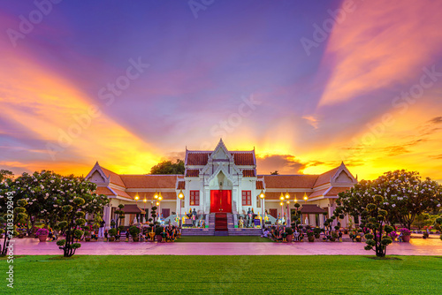 Bild auf Leinwand Court of Thai King Naresuan statue monument after demolishing the structure that obscured the front move it to the back for dignified and beautiful