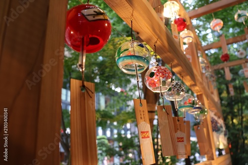 Bild auf Leinwand Wind chimes that bring a cool breeze to the Japanese summer