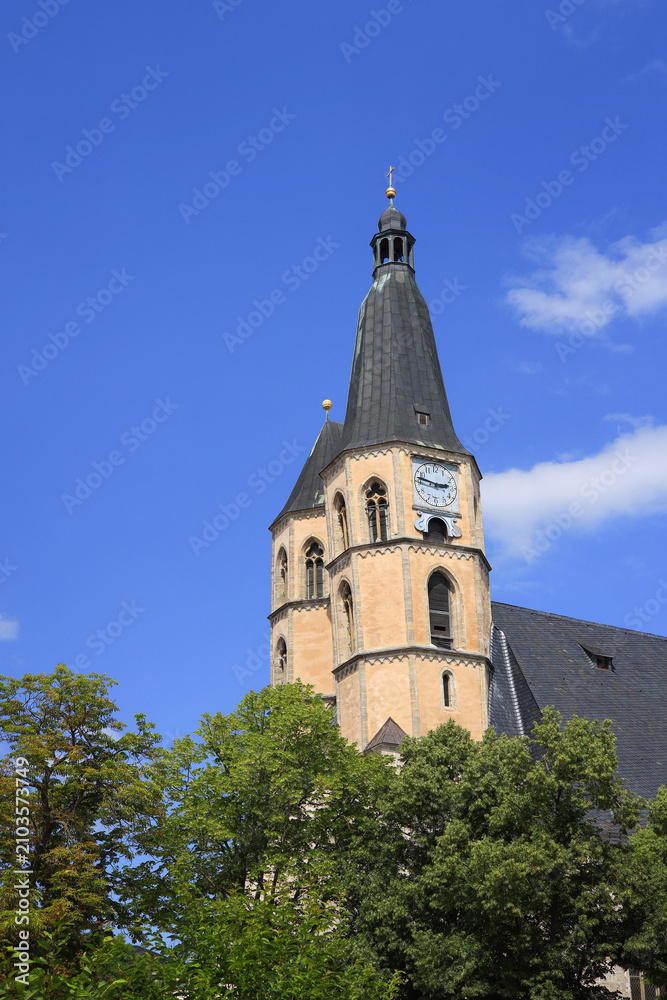 Fototapeta premium Close-up of the Blasii Church in Nordhausen—a church with leaning towers—in Thuringia, Germany.