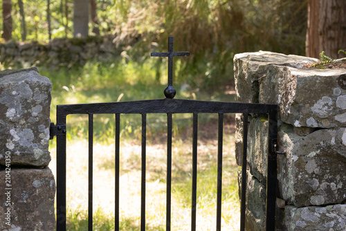 Bild auf Leinwand Garrison Cemetery Wrought Iron Gate Boön Island Karlshamn Sweden