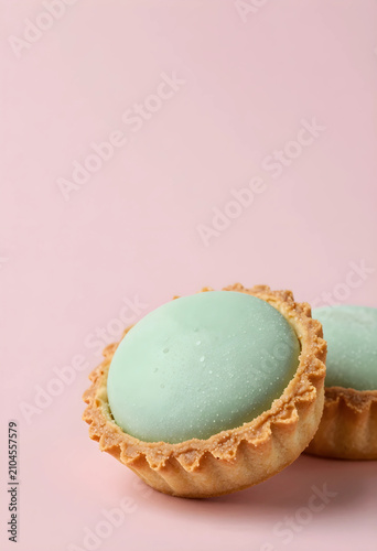 Sweet mint green tartlet de...