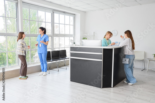 Medical clinic reception ar...