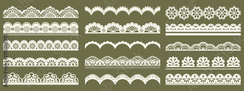 Εκτύπωση καμβά Vintage seamless lace border trim set with ornate scallop edge and delicate floral pattern