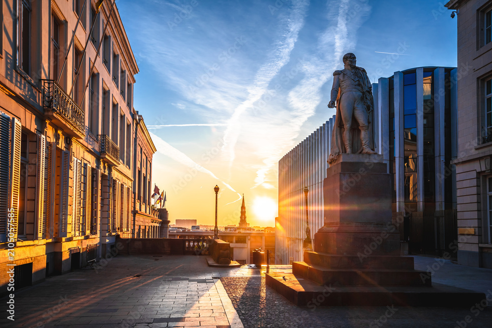 Obraz premium Scenic Brussels cityscape view from Mont des Arts at sunset