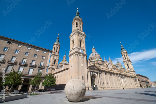 Canvastavla Basilica of Our Lady of the Pillar (Catedral-Basilica de Nuestra Senora del Pila