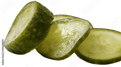 фотографія Dill pickle slices with textured green skin and juicy interior