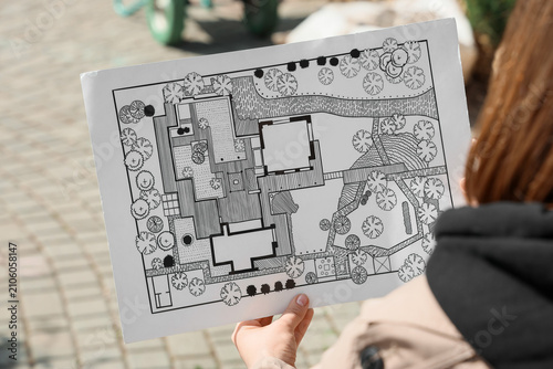 Female landscape designer w...