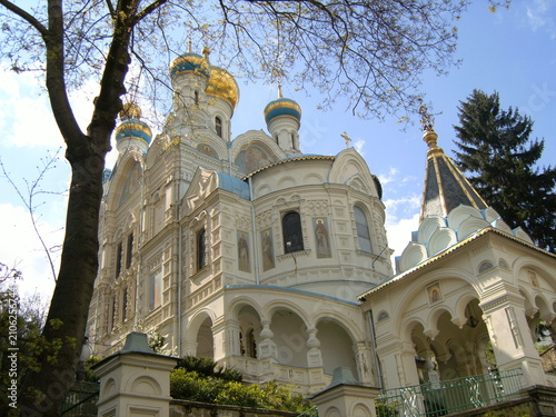 Fotografie Orthodox church with golden domes in Karlovy Vary, Czech Republic