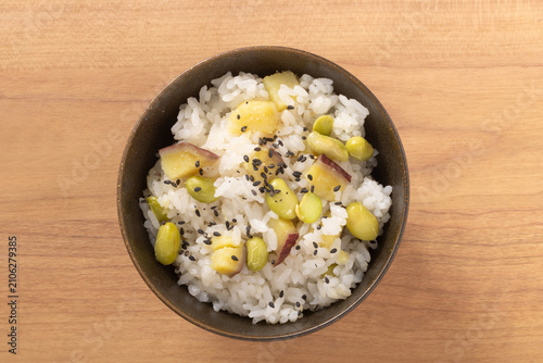 枝豆　さつまいも　炊き込みご飯