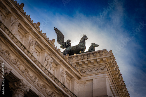 Foto Quadriga statue on Altare della Patria, Rome, Italy
