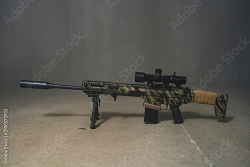 Obraz na płótnie assault rifle with gun