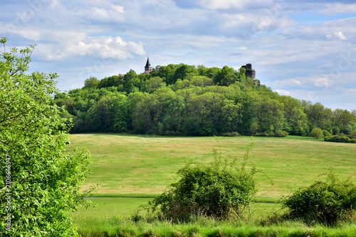 Konstfotografi Krasíkov Natural Monument, featuring Krasíkov Castle and the Church of St