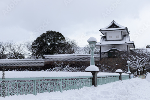 Obraz na płótnie 金沢の冬、積雪の石川門