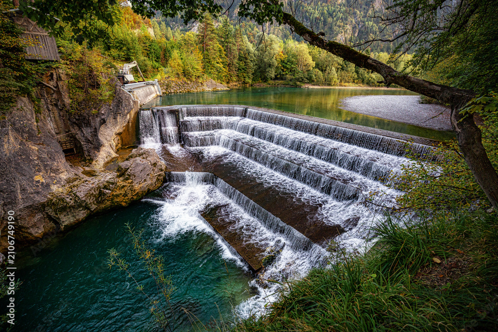 Obraz premium waterfall in the forest