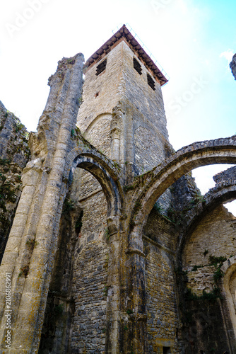 France. Lot. Marcilhac-sur-Célé. The remains of the former Romanesque nave of the Abbey of Saint-Pierre de Marcilhac-sur-Célé open to the sky since the Wars of Religion