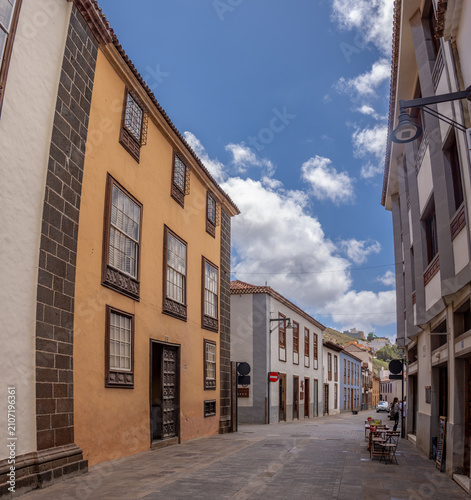 фотографія The Canary Islands boast beautiful architecture in San Cristóbal de La Laguna